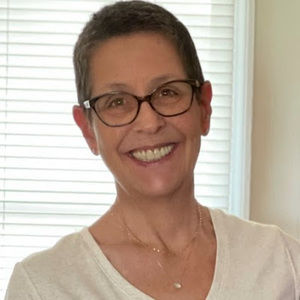 Meet your Posher, Holly